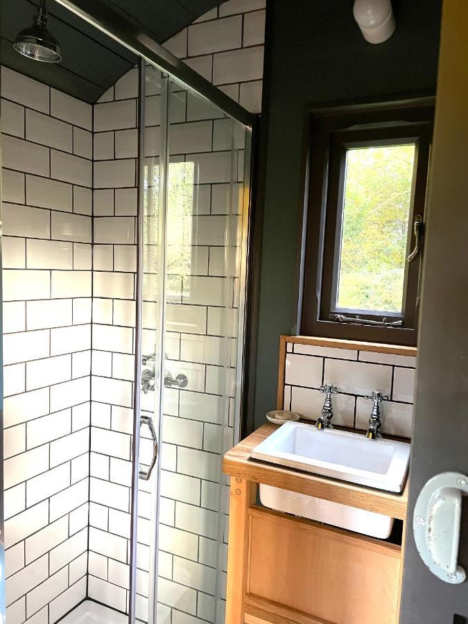 Old King William Shepherd Huts And Private Hot Tubs In North Norfolk Hunworth Eksteriør bilde