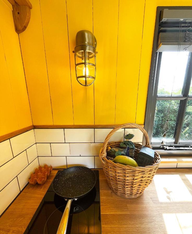 Old King William Shepherd Huts And Private Hot Tubs In North Norfolk Hunworth Eksteriør bilde
